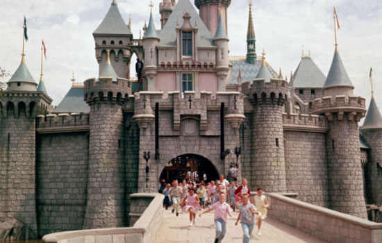 別掉隊！「沉浸式主題公園」設計師隊伍就差你了！